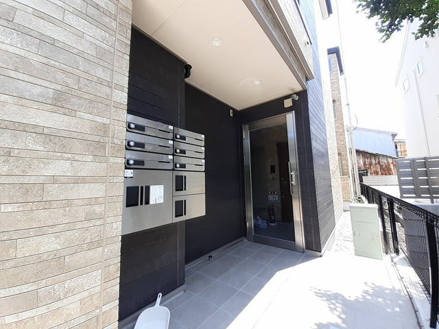 2/8 エントランス