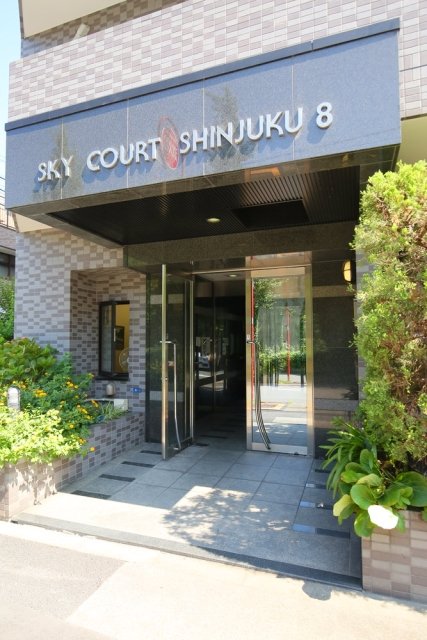 17/28 エントランス