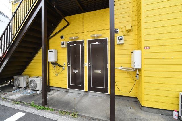 2/3 エントランス