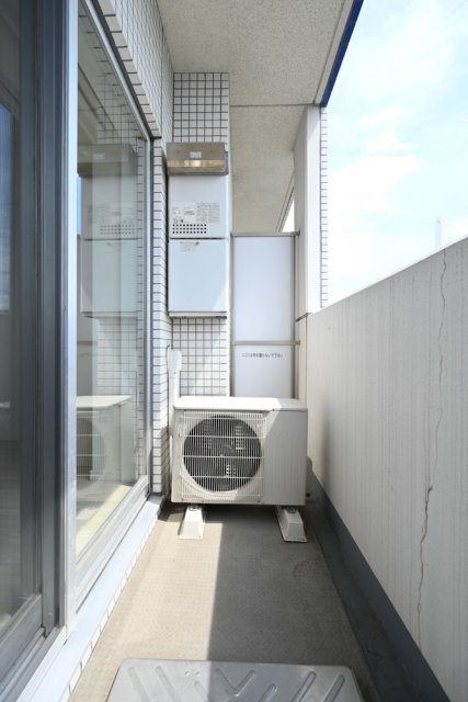 15/22 バルコニー