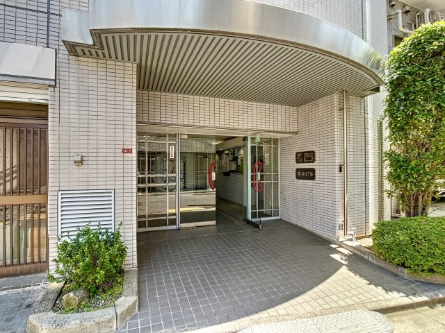 2/13 エントランス