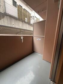 13/16 バルコニー