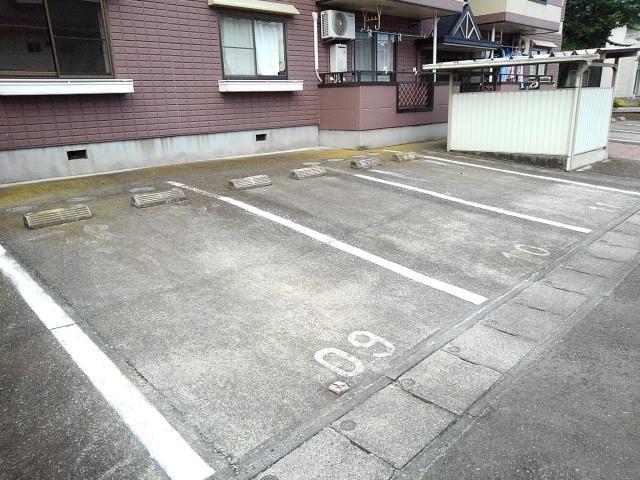 2/8 駐車場