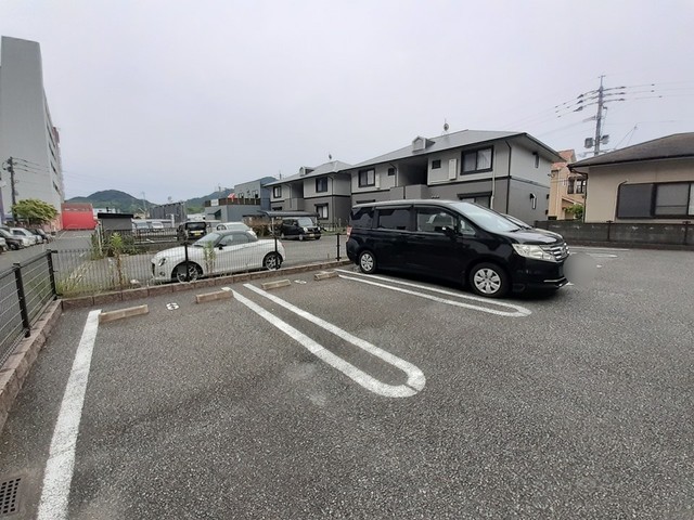 14/20 駐車場