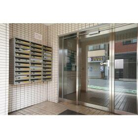 15/16 エントランス