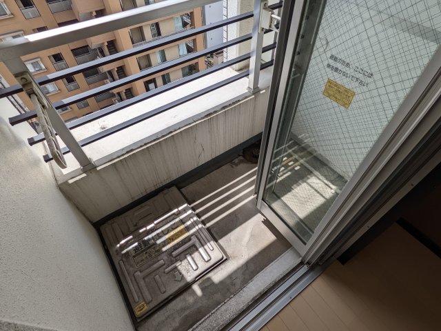 19/30 バルコニー