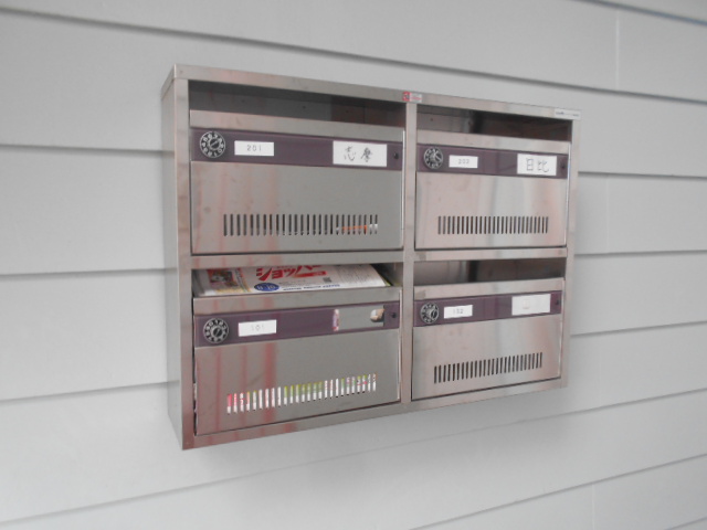 21/30 エントランス