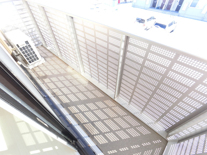 15/18 バルコニー