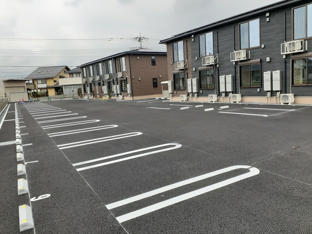 14/21 駐車場