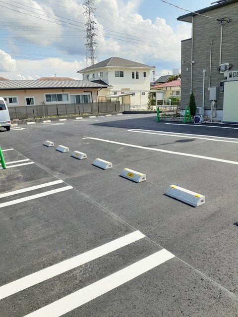 14/20 駐車場