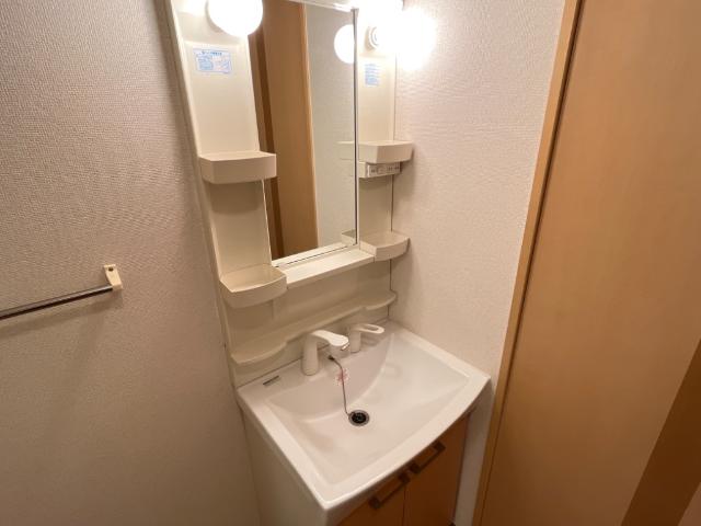 15/30 洗面