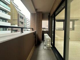 13/16 バルコニー