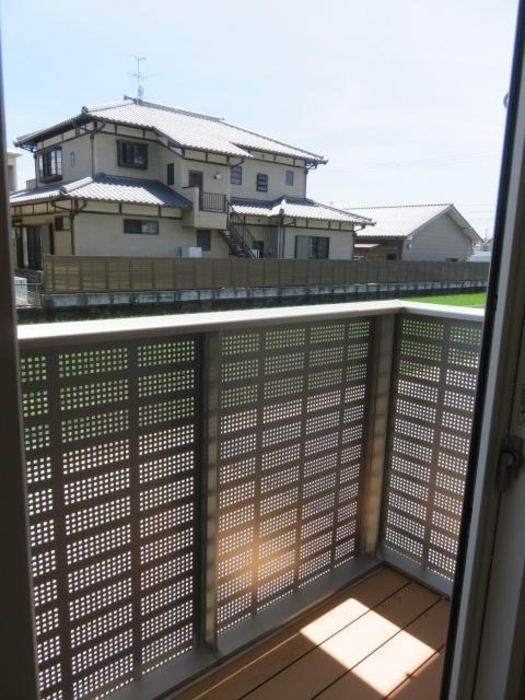 17/23 バルコニー