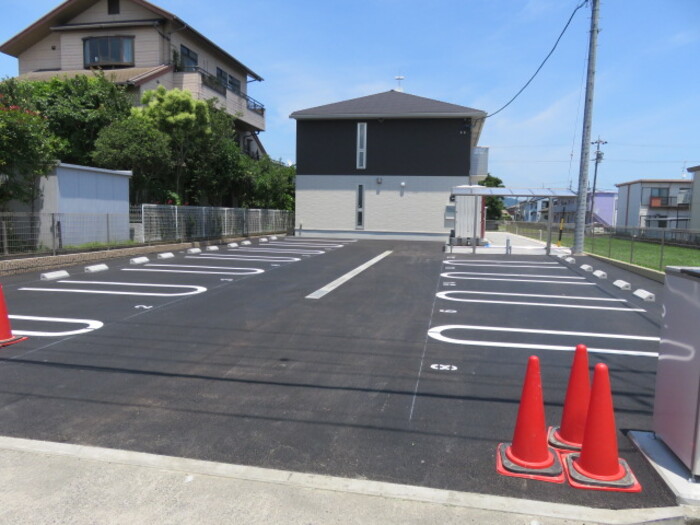 20/23 駐車場