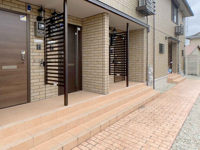 17/22 エントランス