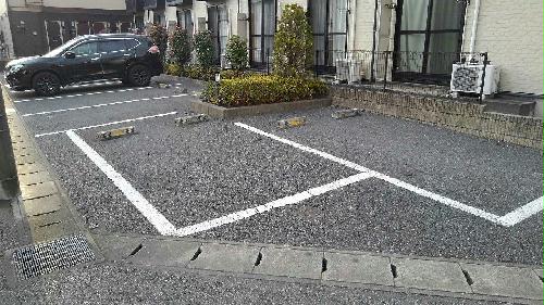 14/17 駐車場