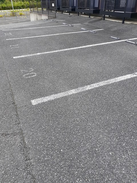 14/20 駐車場