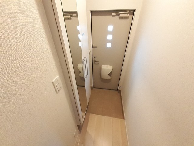 6/20 玄関