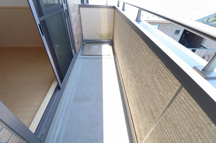 13/30 バルコニー