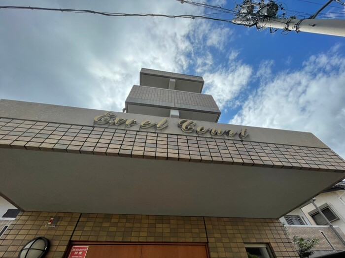 17/18 エントランス