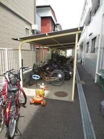 2/5 駐車場