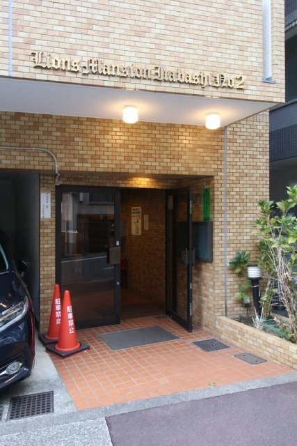 2/3 エントランス