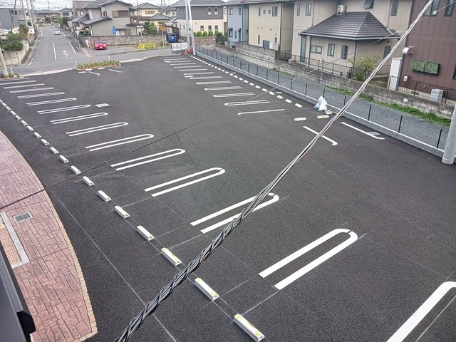 14/20 駐車場