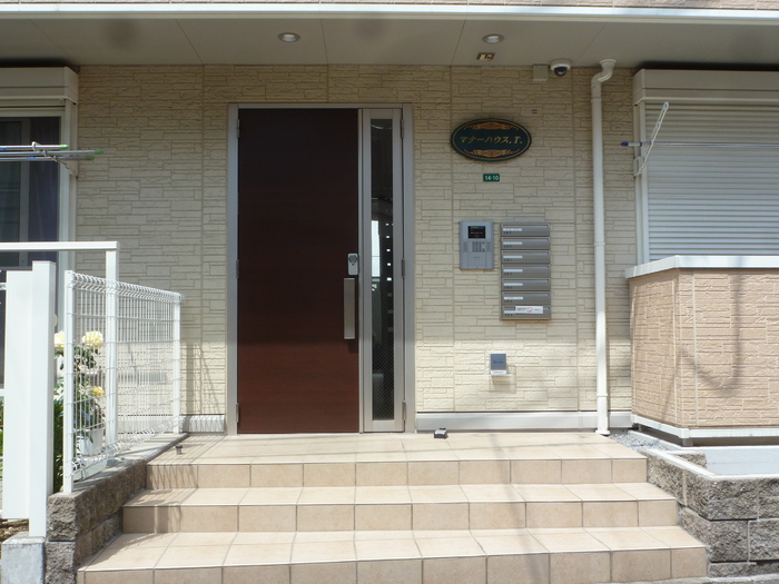 19/20 エントランス