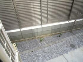 13/21 バルコニー