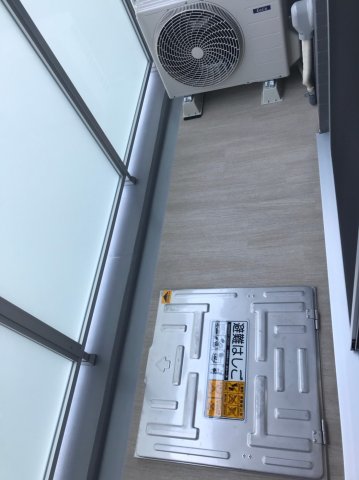 13/20 バルコニー