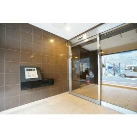 15/22 エントランス