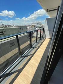 13/22 バルコニー