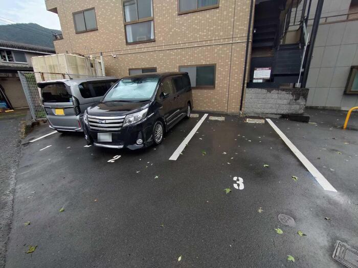 2/2 駐車場