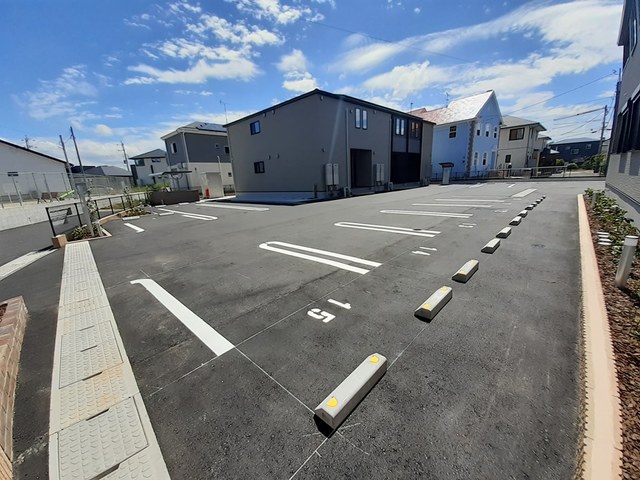 14/20 駐車場
