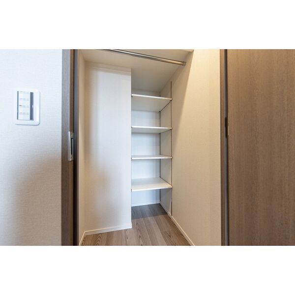 13/29 リビング/ダイニング