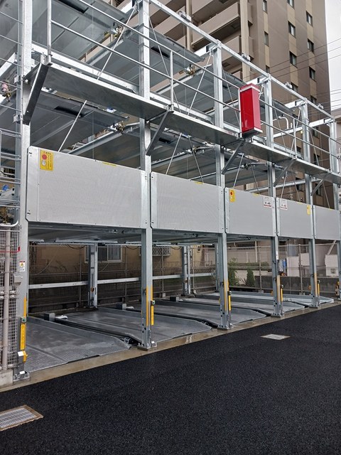 2/8 駐車場