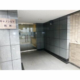 14/16 エントランス