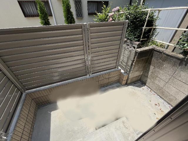 21/30 バルコニー