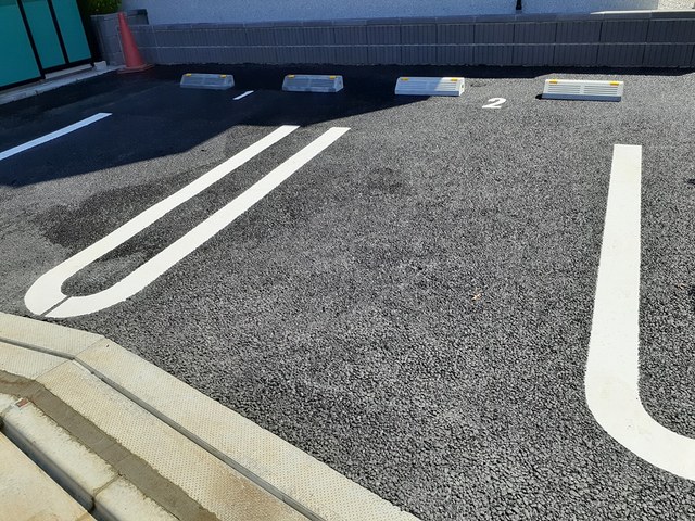 14/20 駐車場