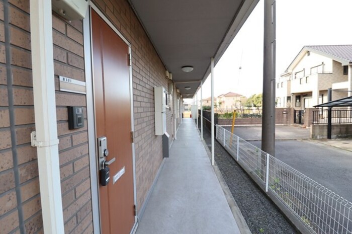 19/20 エントランス