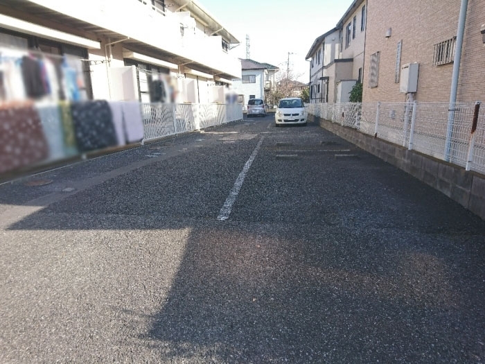 17/28 駐車場