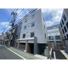 2/4 エントランス