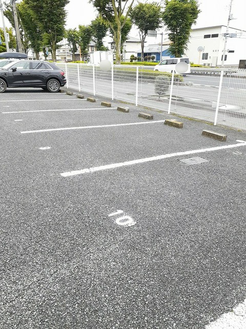 14/20 駐車場