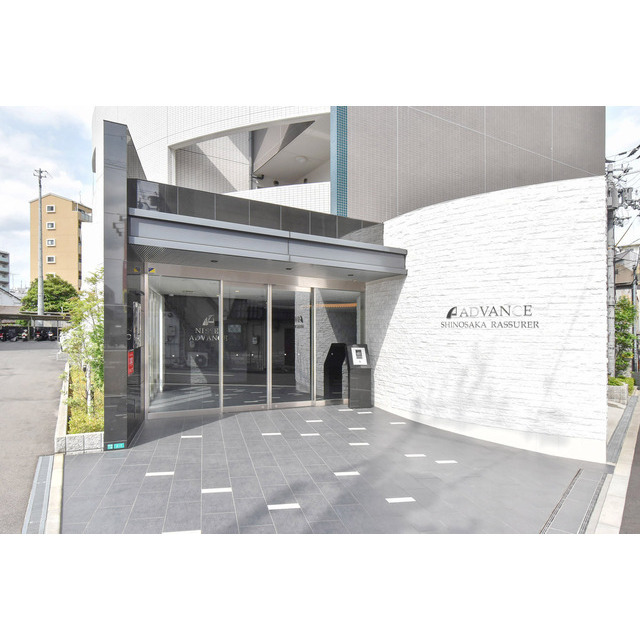 26/26 エントランス