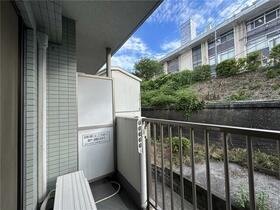 13/17 バルコニー