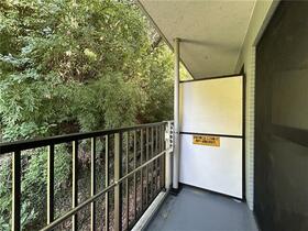 13/18 バルコニー