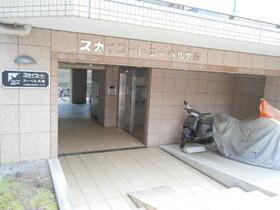 16/16 エントランス