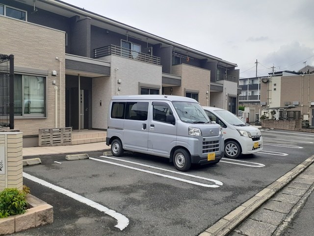 14/20 駐車場