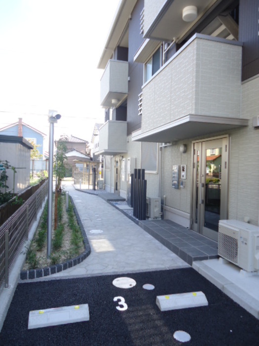 17/25 駐車場
