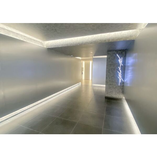 3/3 エントランス